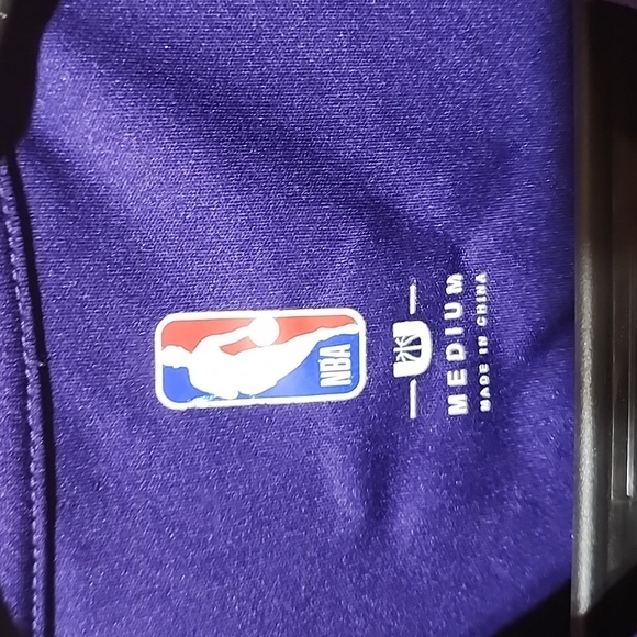 NBA Phoenix Suns T-Shirt Size Medium - Picture 4 of 8